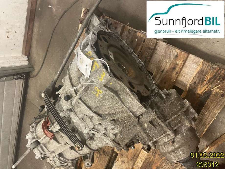 Girkasse manuell 6-trinn til Audi A4 2007-2014 (Type IV) (B8) (B8) (AUDI|0B1 300 027 X|KXP|)