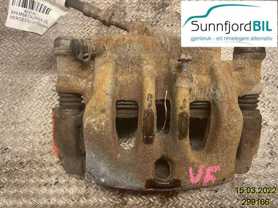 Bremsecaliper venstre foran til Mercedes Vito/Viano 2010-2014 (Fase 2) (W639) (W639) (MERCEDES|A 004 420 27 83|)