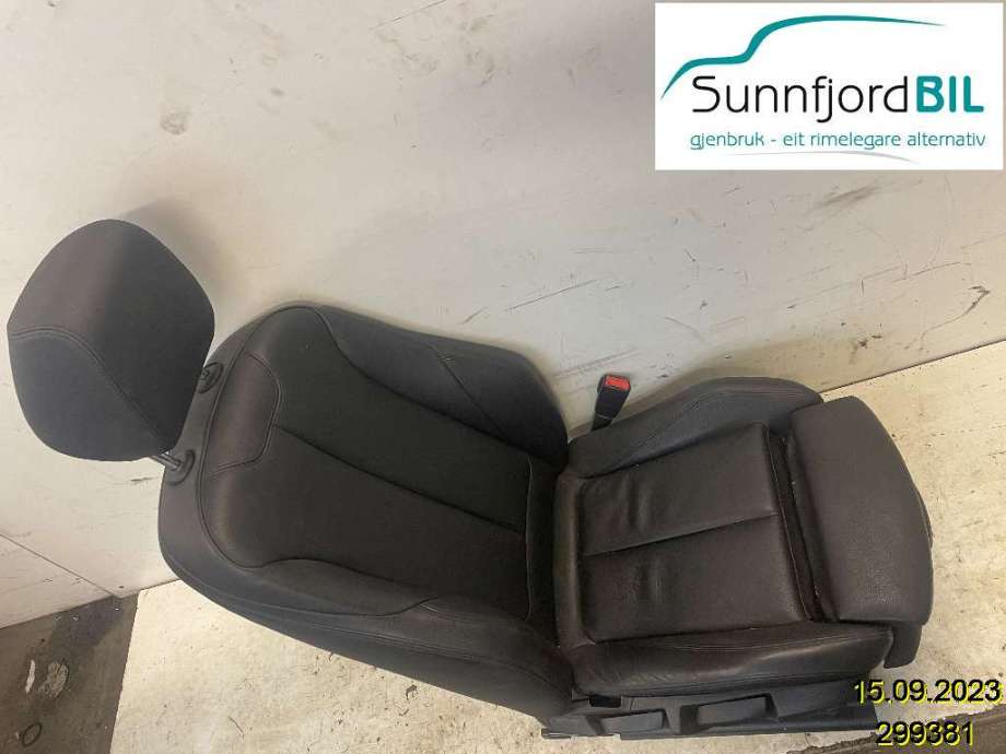 Sete foran høyre til BMW 4-Serie 2013-2020 (F32/F33/F36) (F32/F33/F36) (BMW|52107243526|52107295110|52108492145)