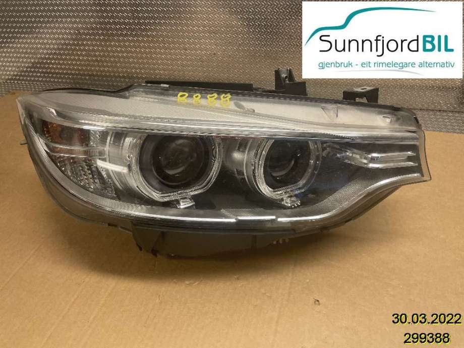 Frontlykt høyre xenon til BMW 4-Serie 2013-2020 (F32/F33/F36) (F32/F33/F36) (BMW|63117377844|63 11 7 377 844|)