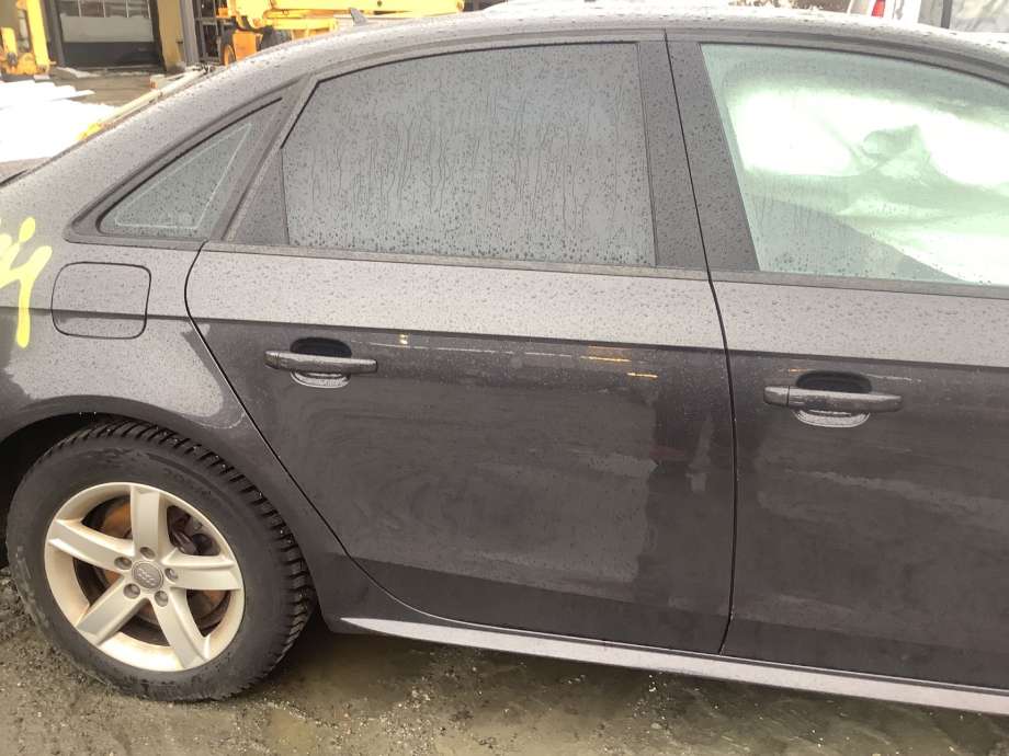 Dør høyre bak til Audi A4, 2007-2014 (Type IV) (B8) (B8) (AUDI|)