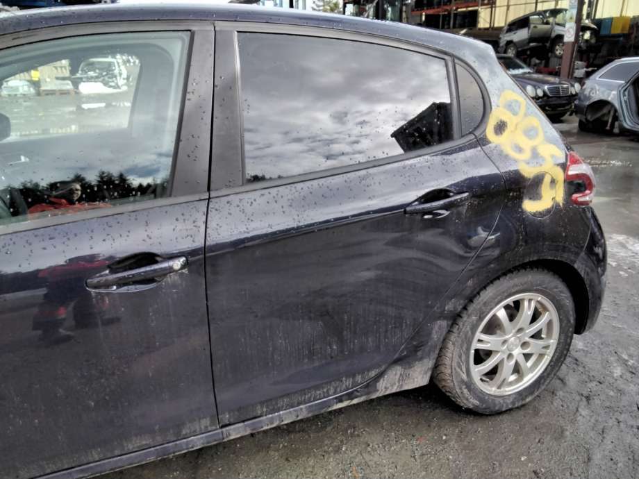 Dør venstre bak til Peugeot 208, 2012-2019 (Type I)  (PEUGEOT|)
