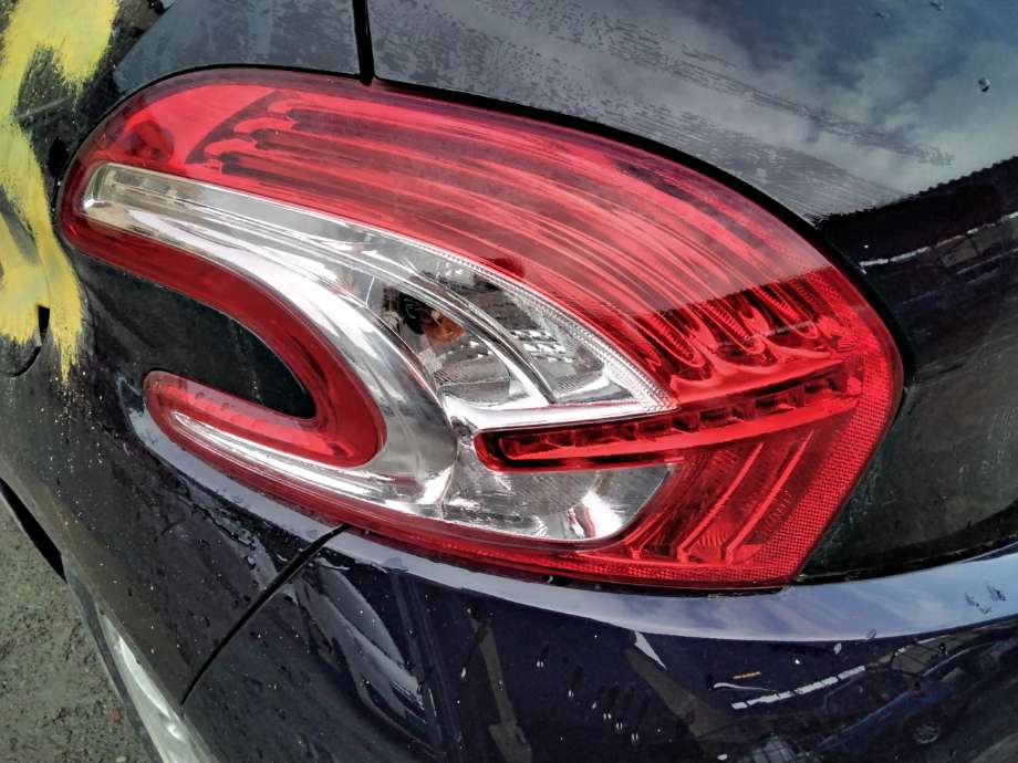 Baklykt venstre til Peugeot 208, 2012-2019 (Type I)  (PEUGEOT|)