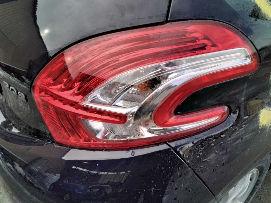 Baklykt høyre til Peugeot 208, 2012-2019 (Type I)  (PEUGEOT|96 726 283 80)