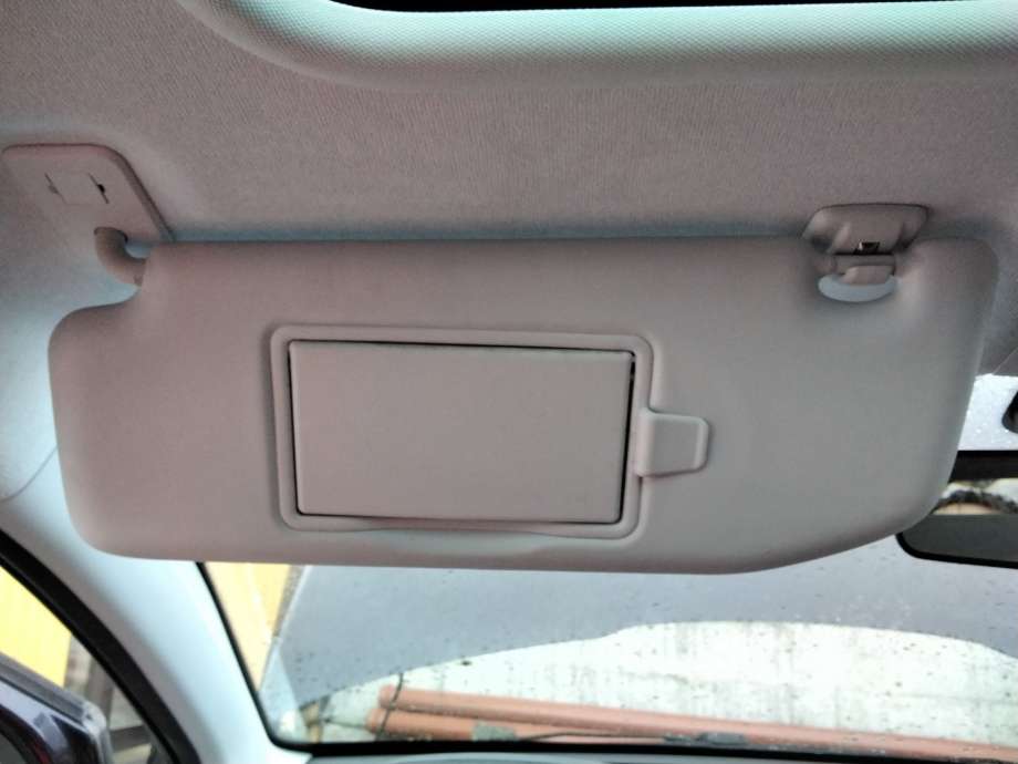 Solskjerm til Peugeot 208, 2012-2019 (Type I)  (PEUGEOT|)
