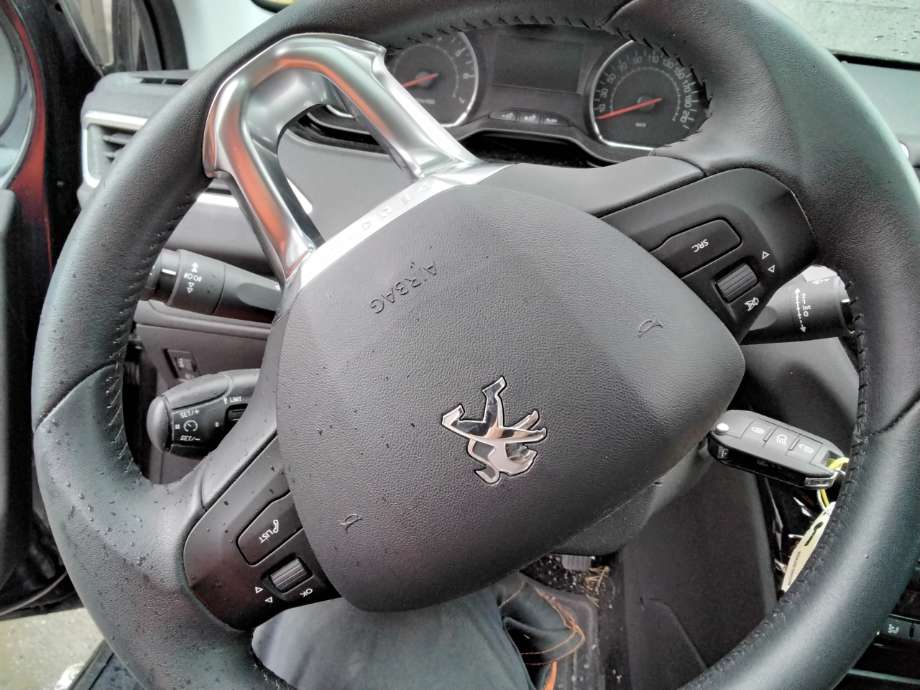 Airbag rattpute til Peugeot 208, 2012-2019 (Type I)  (PEUGEOT|98 072 114 ZD)