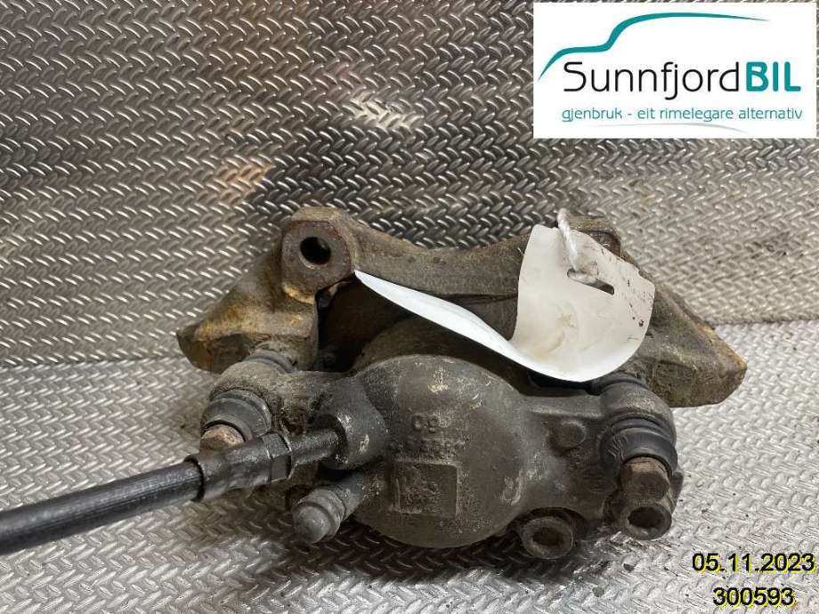 Bremsecaliper venstre foran til Mercedes E-Klasse 2013-2016 (Fase 2) (W212) (W212) (MERCEDES|A2044213781|)