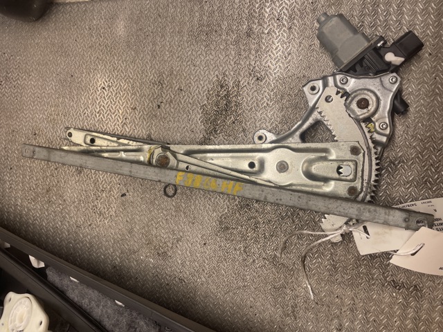 Ruteheis til Mitsubishi ASX, 2010-2019  (MITSUBISHI|5713A256)