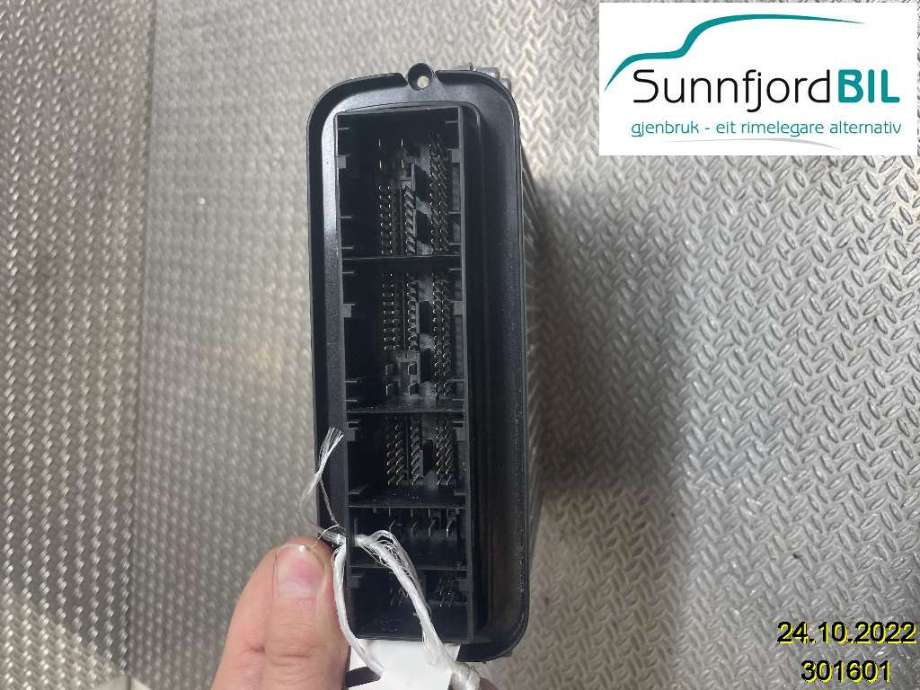 Styreenhet motor til BMW 3-Serie 2005-2011 (E90/E91/E92/E93) (E90/E91/E92/E93) (BMW|13 61 8 519 671|850656601|)