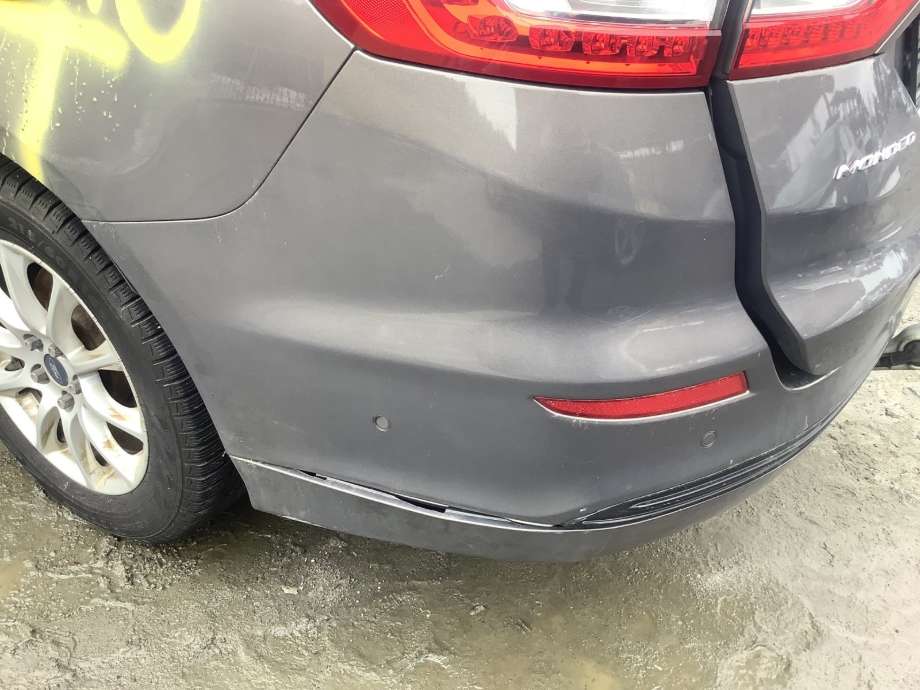 Parkeringssensor bak til Ford Mondeo 2014-2019 (Type V, Fase 1)  (FORD|F1CT-15K859-AA5AK5|2033001|EM2T15K859AAW)