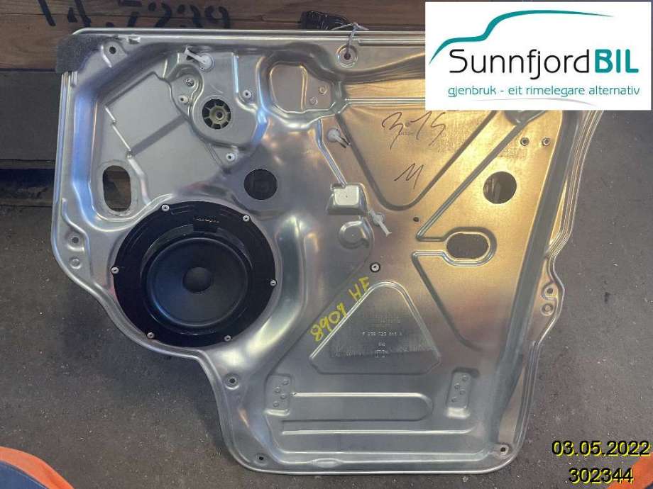 Ruteheis til VW Transporter / Caravelle, 2015-2019 (T6) (T6) (VOLKSWAGEN|7E1837730AE)
