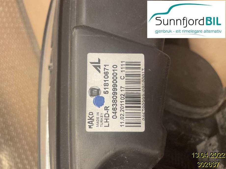 Frontlykt høyre halogen til Fiat Doblo 2010-->> (Type II)  (FIAT|04638099900010|)