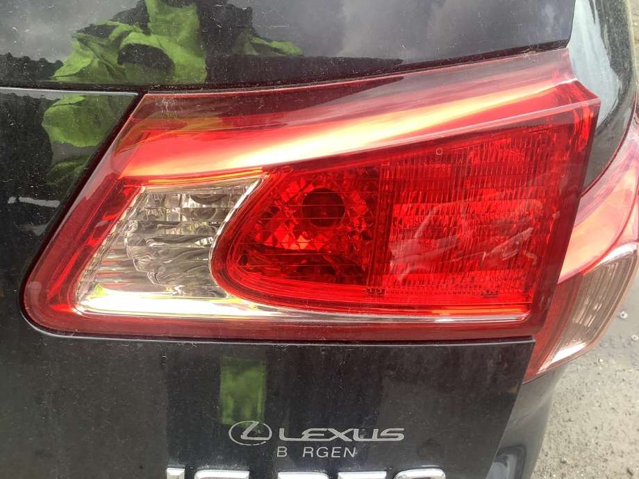 Baklykt høyre indre til Lexus IS, 2006-2013 (Type II) (XE20) (XE20) (LEXUS|81581-53120)