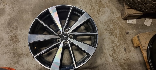 Felgsett aluminium til Polestar 2, 2020-->>  (32134523 BAK)