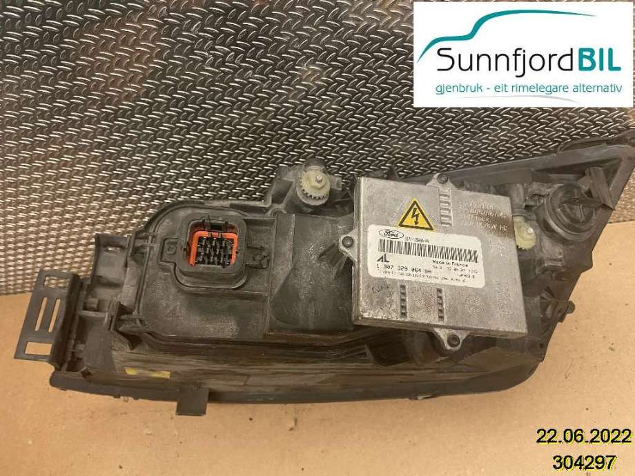 Frontlykt høyre xenon til Ford Mondeo 2001-2007 (Type III) (FORD|1S7113005CK|)
