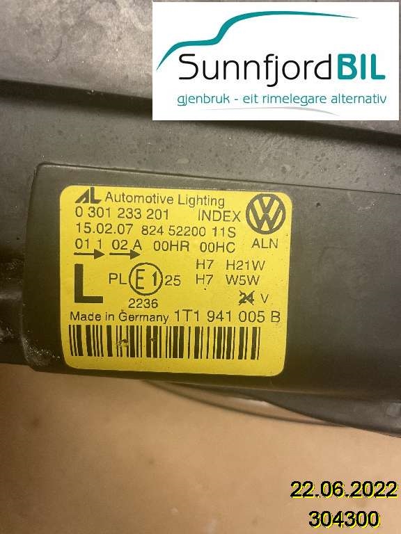 Frontlykt venstre halogen til VW Touran 2007-2010 (Type I, Fase 2)  (VOLKSWAGEN|1T1 941 005 B|)