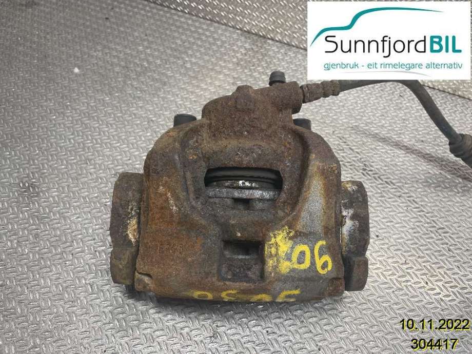 Bremsecaliper venstre foran til Volvo V70, 2007-2013 (Type III, Fase 1)  (VOLVO|)