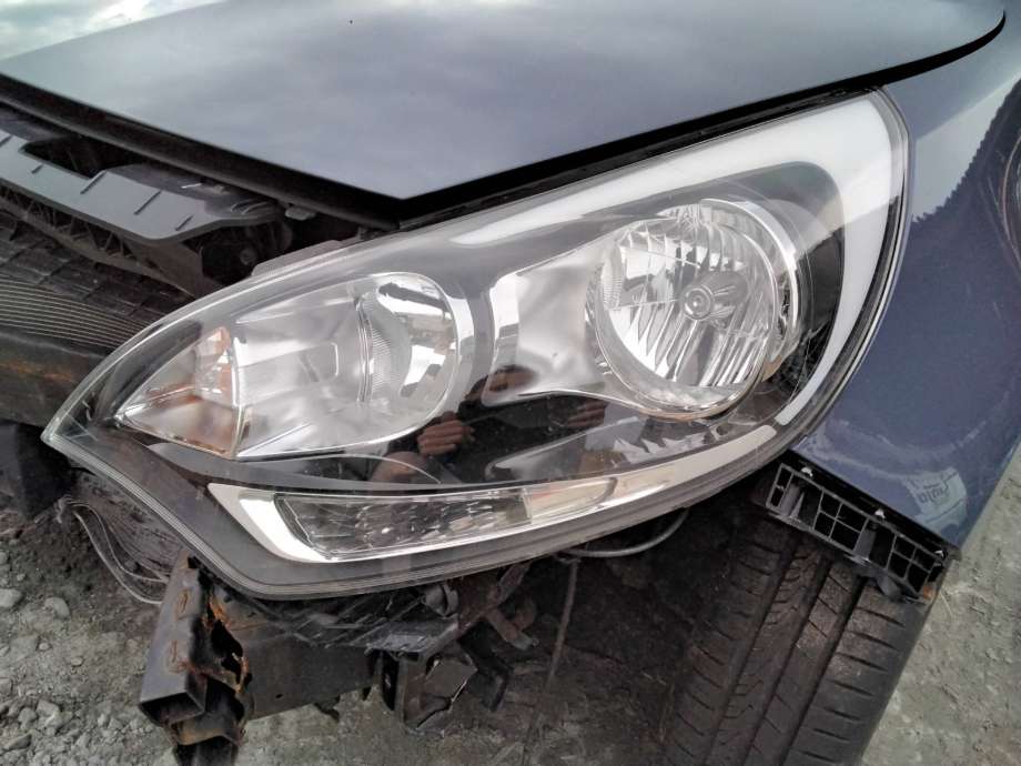 Frontlykt venstre halogen til Kia Rio, 2011-2017 Type III  (KIA|921011W280)