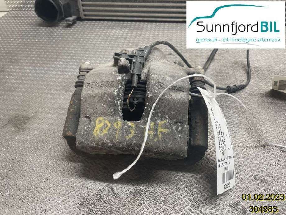 Bremsecaliper høyre foran til Mercedes E-Klasse, 2009-2013 (Fase 1) (W212) (W212) (MERCEDES|)