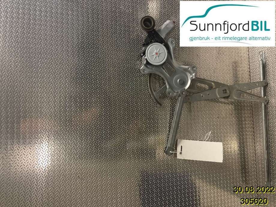Ruteheis til Toyota RAV4 2016-2019 (Type IV, Fase 2) (TOYOTA|6980130280|)