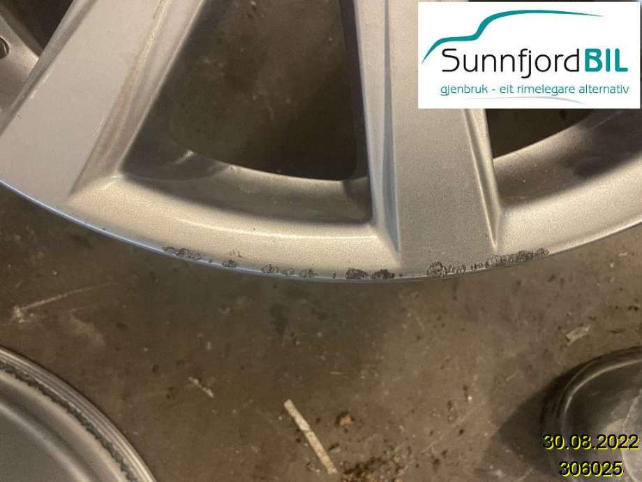 Felg aluminium til Toyota Avensis 2009-2015 (Type III, Fase 1)  (TOYOTA|)