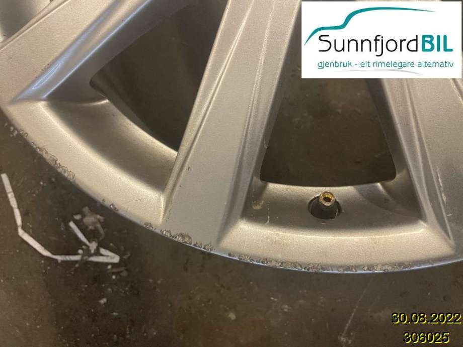 Felg aluminium til Toyota Avensis 2009-2015 (Type III, Fase 1)  (TOYOTA|)