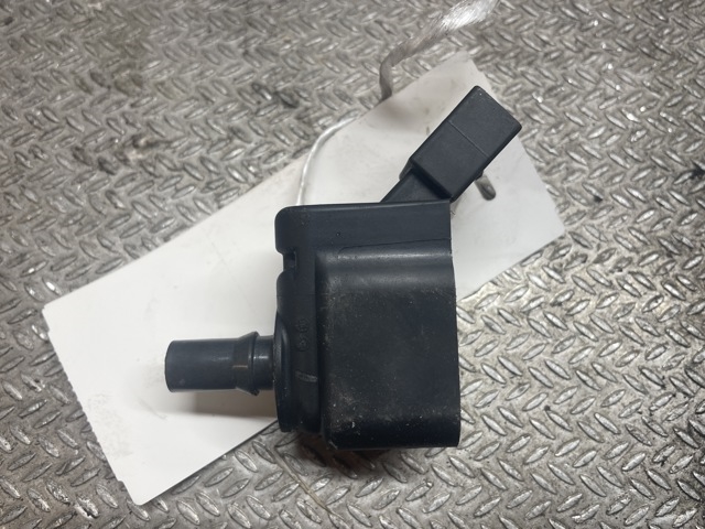 Coil elektronisk til VW Golf VII 2012-2017 (Fase 1)  (VOLKSWAGEN||04E 905 110 P|04E905110B)