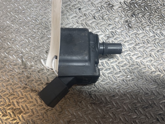 Coil elektronisk til VW Golf VII 2012-2017 (Fase 1)  (VOLKSWAGEN||04E 905 110 P|04E905110B)