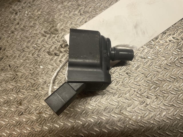 Coil elektronisk til VW Golf VII 2012-2017 (Fase 1) (VOLKSWAGEN||04E 905 110 P|04E905110B)