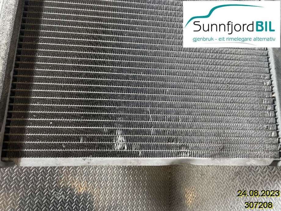 Radiator (manuell gir) til Subaru Impreza 2008-2012 (Type III) (SUBARU|45119AG080|)