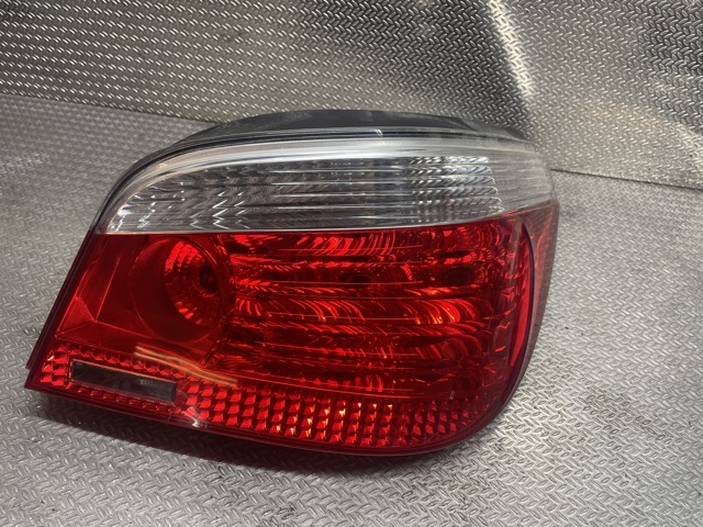 Baklykt høyre til BMW 5-Serie 2003-2010 (E60/E61) (E60/E61) (BMW|63217165738|63 21 7 165 738|)