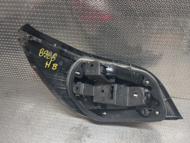 Baklykt høyre til BMW 5-Serie 2003-2010 (E60/E61) (E60/E61) (BMW|63217165738|63 21 7 165 738|)