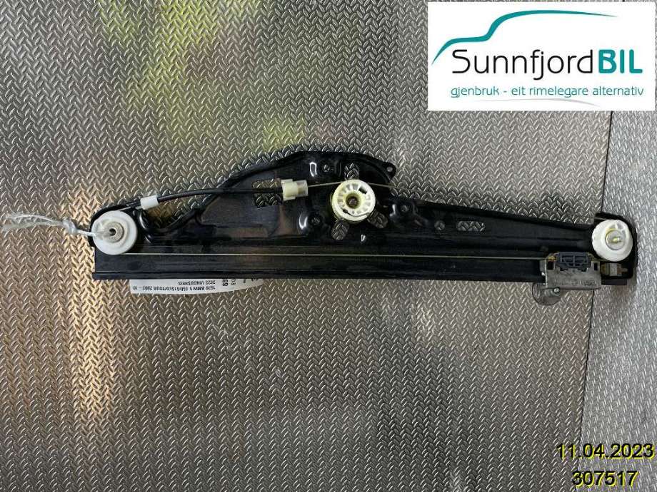 Ruteheis til BMW 5-Serie 2003-2010 (E60/E61) (E60/E61) (BMW|51357184746|)