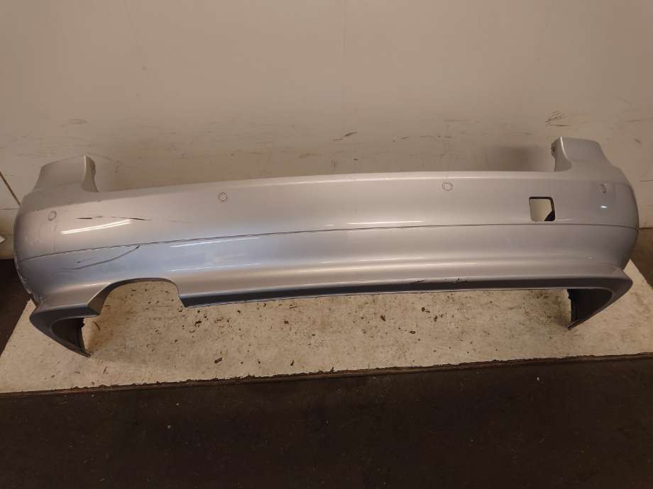 Støtfanger bak til BMW 5-Serie 2003-2010 (E60/E61) (E60/E61) (BMW|51127117277|51 12 7 117 277|51127897198)