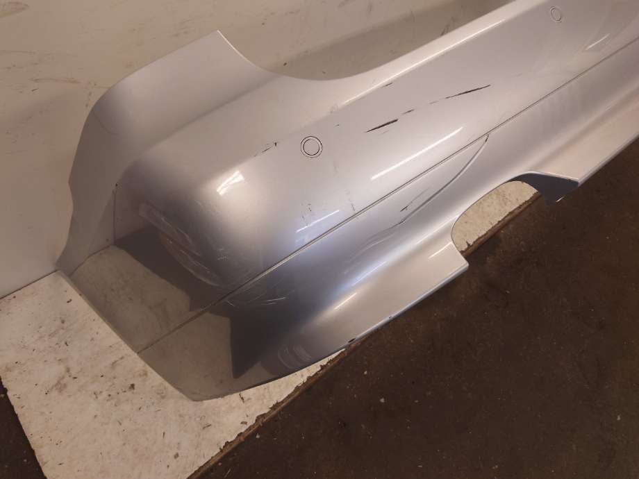 Støtfanger bak til BMW 5-Serie 2003-2010 (E60/E61) (E60/E61) (BMW|51127117277|51 12 7 117 277|51127897198)