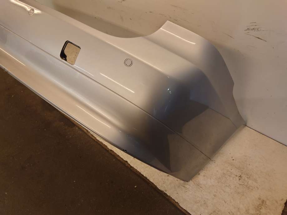 Støtfanger bak til BMW 5-Serie 2003-2010 (E60/E61) (E60/E61) (BMW|51127117277|51 12 7 117 277|51127897198)