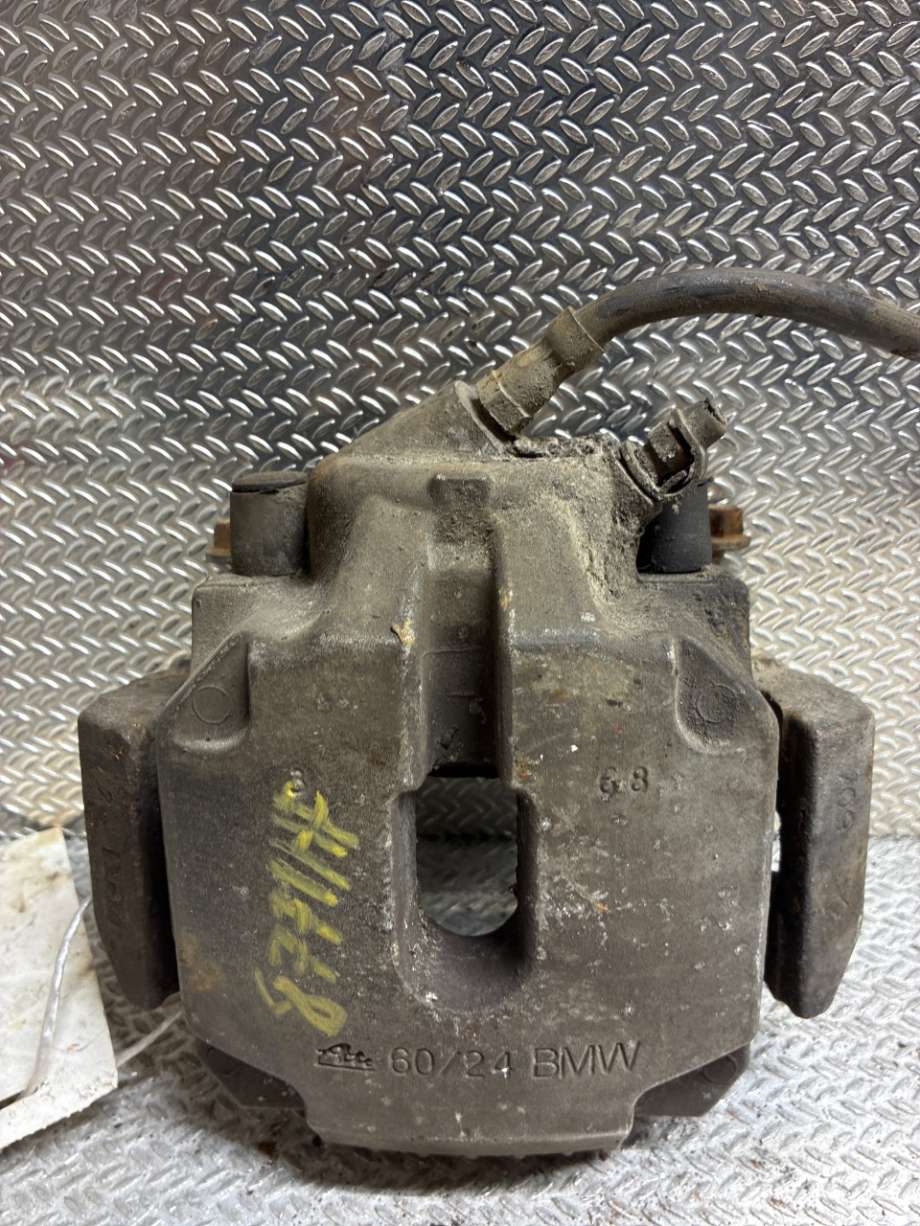 Bremsecaliper høyre foran til BMW 5-Serie 2003-2010 (E60/E61) (E60/E61) (BMW|34 11 6 763 024|)