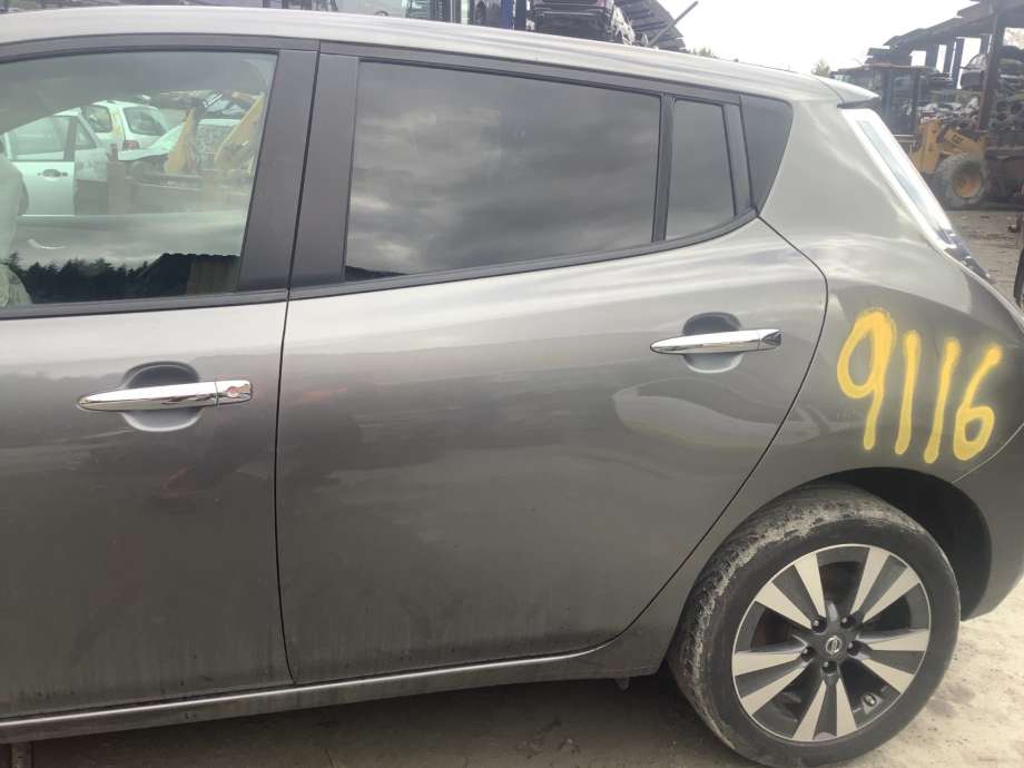 Dør venstre bak til Nissan Leaf, 2011-2017 (Type I)  (NISSAN|)