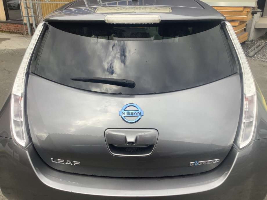 Bakluke combi til Nissan Leaf, 2011-2017 (Type I)  (NISSAN|K01003NLMB)