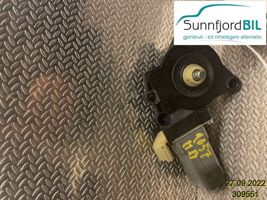 Ruteheis høyre til Hyundai i30, 2007-2012 (Type I)  (HYUNDAI|834602L000)
