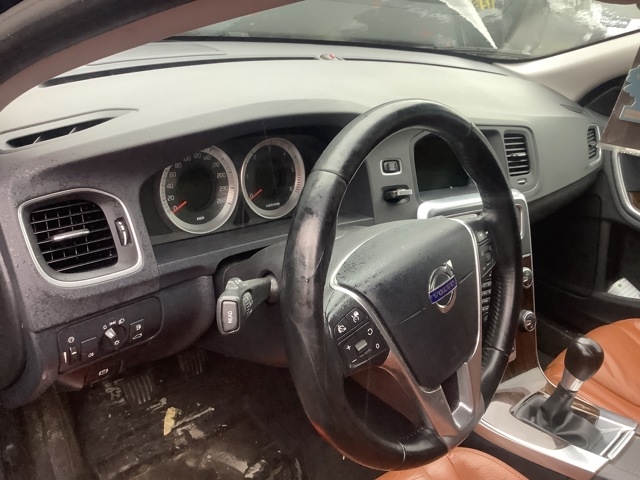 Dashbord til Volvo V60, 2010-2013 (Type I, Fase 1)  (VOLVO|)