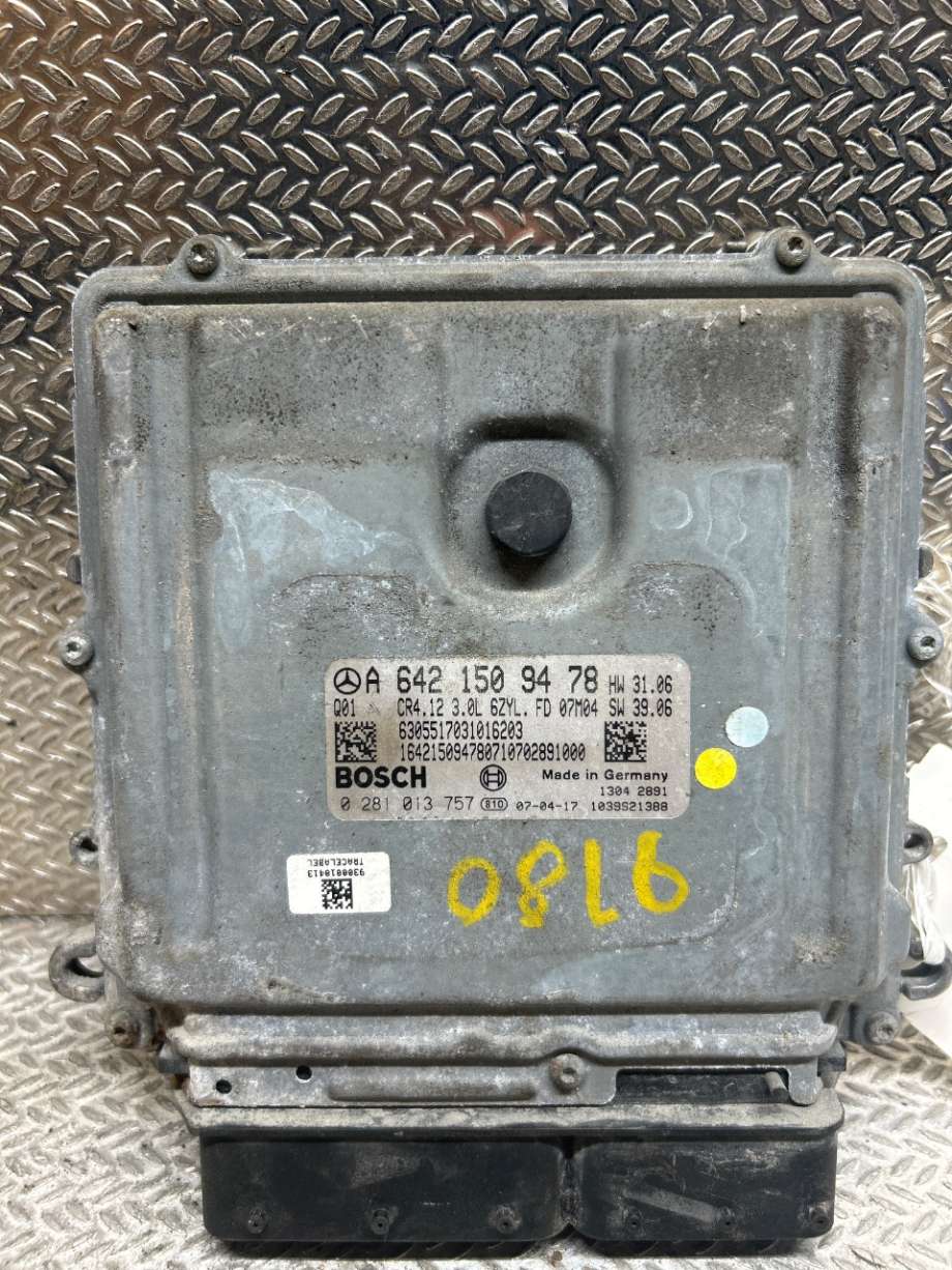 Styreenhet motor til Mercedes ML, 2005-2011 (W164) (W164) (MERCEDES|A6421505100)