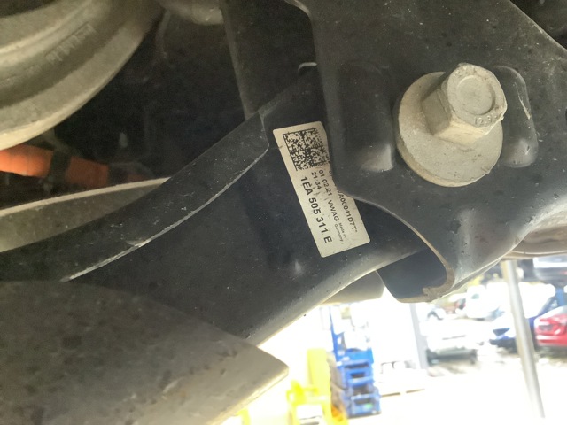 Bærebru høyre bak til VW ID.4, 2020-->>  (1EA 505 311 E)