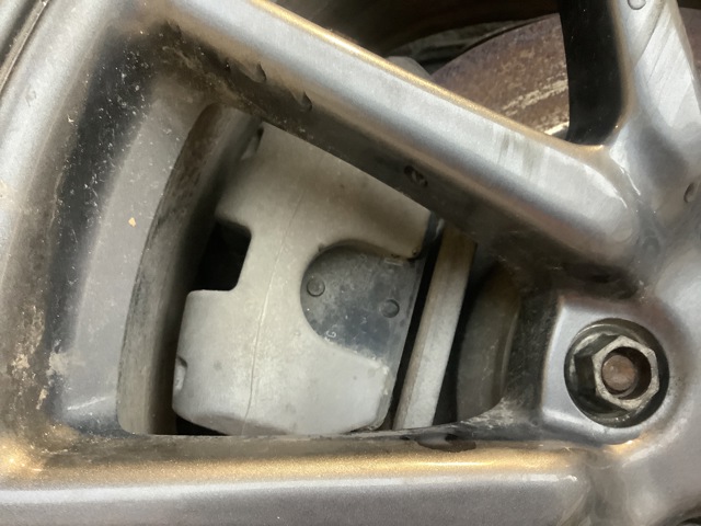 Bremsecaliper høyre bak til Tesla Model 3, 2018-2023 (Fase 1)  (TESLA|)