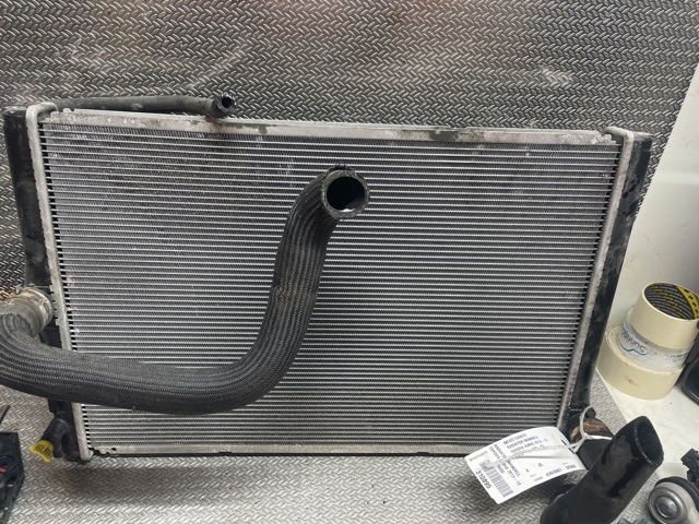Radiator (manuell gir) til Toyota Auris, 2013-2015 (Type II, Fase 1)  (TOYOTA|MF4221343070)