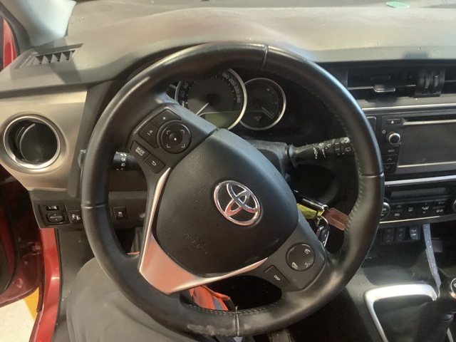 Ratt til Toyota Auris, 2013-2015 (Type II, Fase 1)  (TOYOTA|)