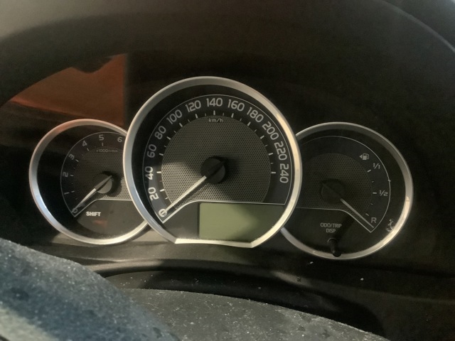 Instrumentpanel til Toyota Auris, 2013-2015 (Type II, Fase 1)  (TOYOTA|)