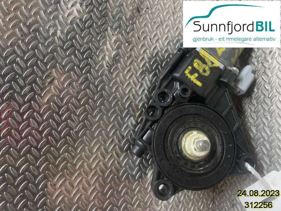 Ruteheis venstre til Hyundai i30 2007-2012 (Type I)  (HYUNDAI|834502R000|0130822545|)