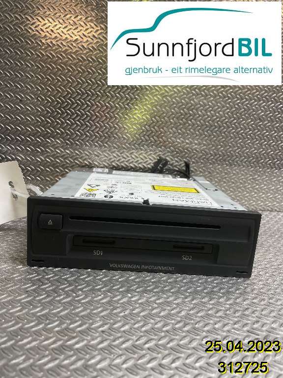 Bilstereo til VW e-Golf, 2014-2017 (Fase 1)  (VOLKSWAGEN|3G0035020B)