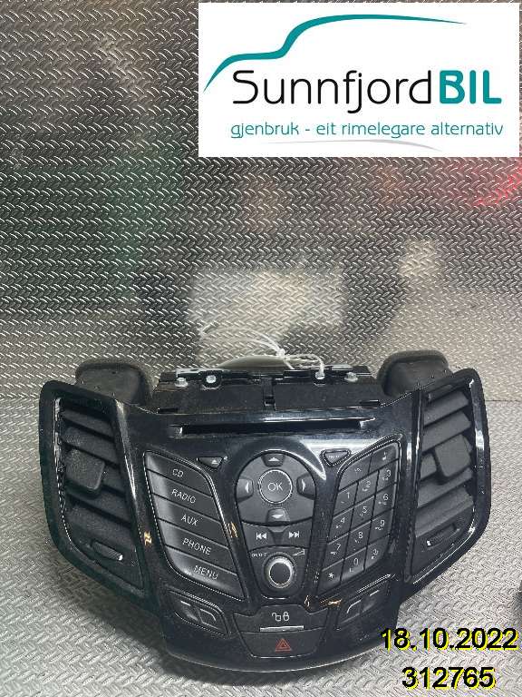 Bilstereo til Ford Fiesta 2013-2017 (Type VI, Fase 2)  (FORD|2342422||E1BT18C815HR)